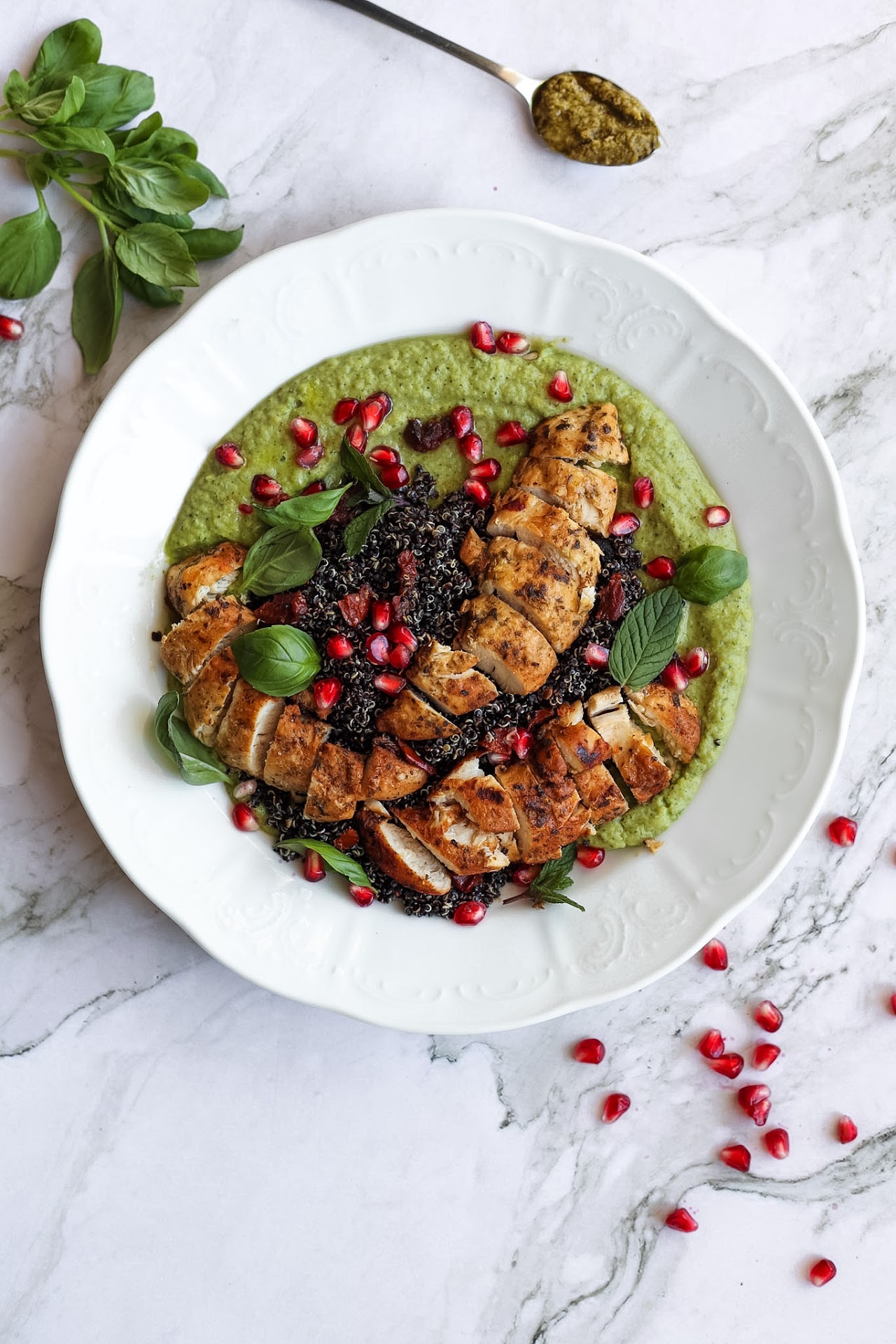 Zucchini green pea puree with pesto and sundried tomato chicken