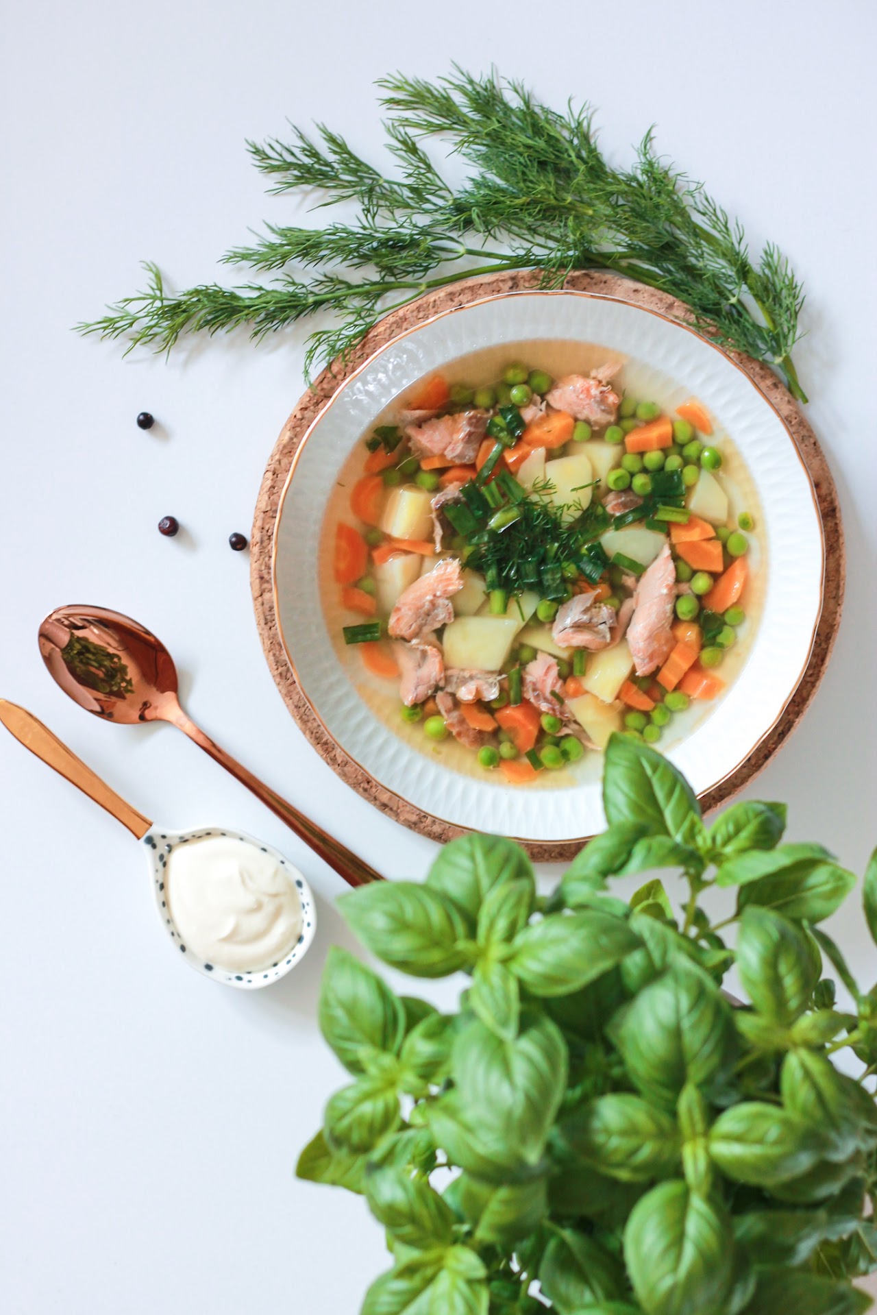 Smoked salmon soup with juniper
