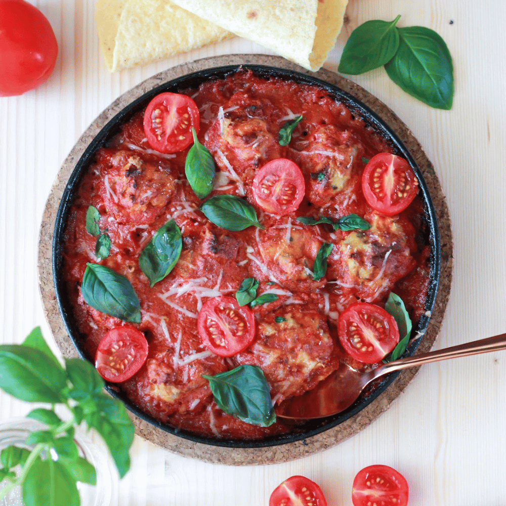 Chicken - bean meatballs in tomato sauce
